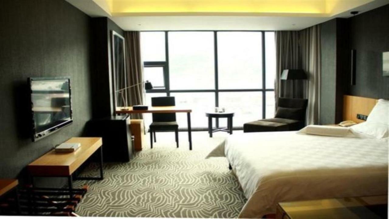 Friend Hui Hotel Чжанцзяцзе Экстерьер фото