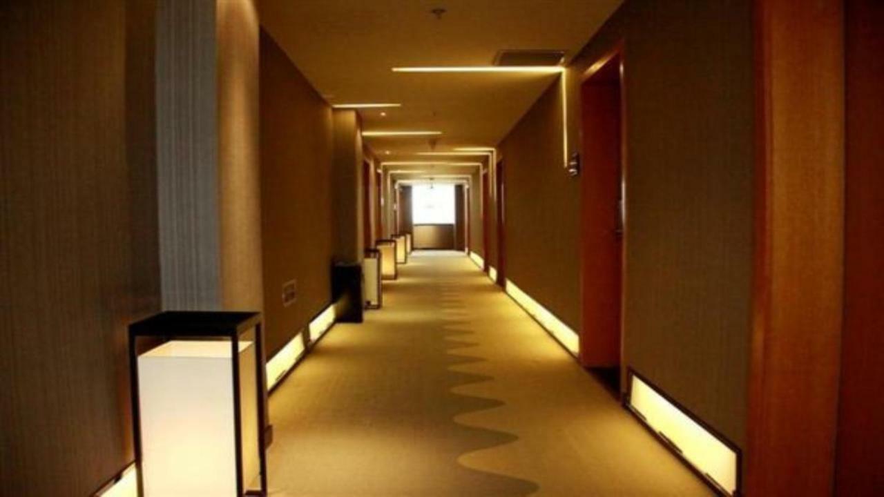 Friend Hui Hotel Чжанцзяцзе Экстерьер фото