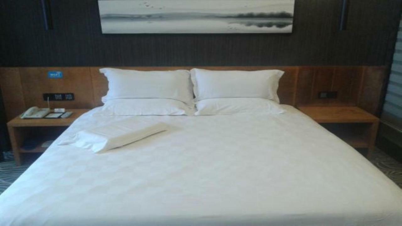 Friend Hui Hotel Чжанцзяцзе Экстерьер фото