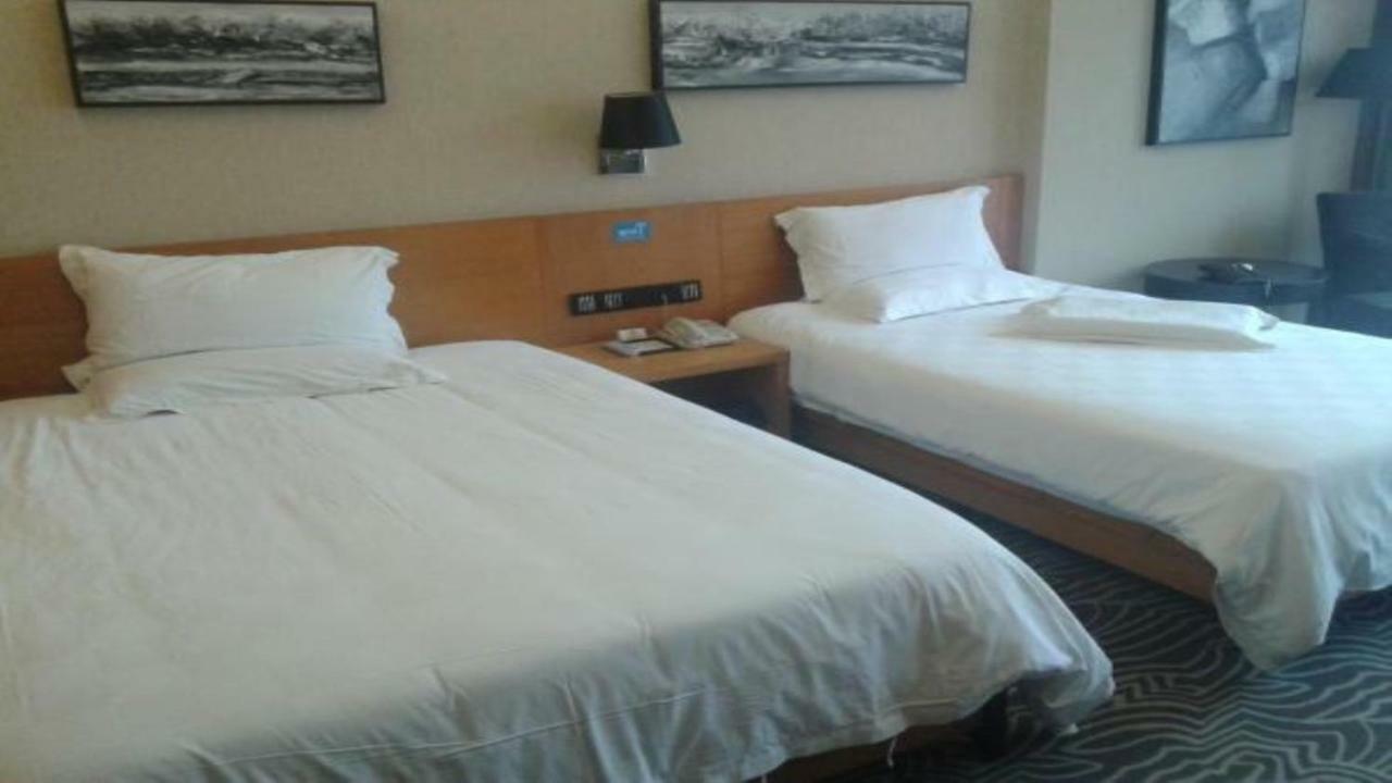 Friend Hui Hotel Чжанцзяцзе Экстерьер фото